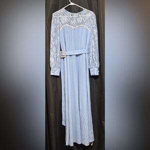 Elegant Blue Lace Sleeve Dress